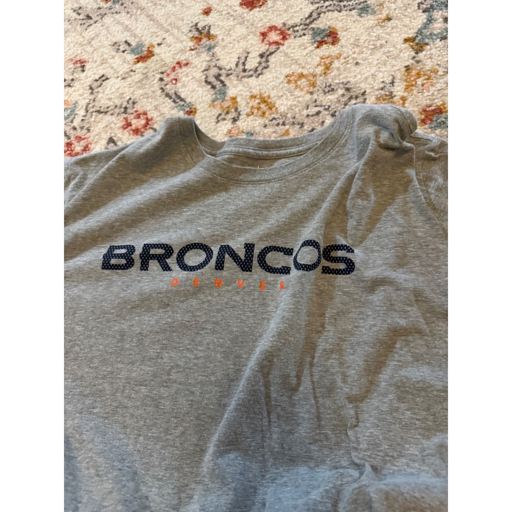 Nike NFL Denver Broncos Mens 3XL Gray Athletic Cut Short Sleeve Graphic T-Shirt